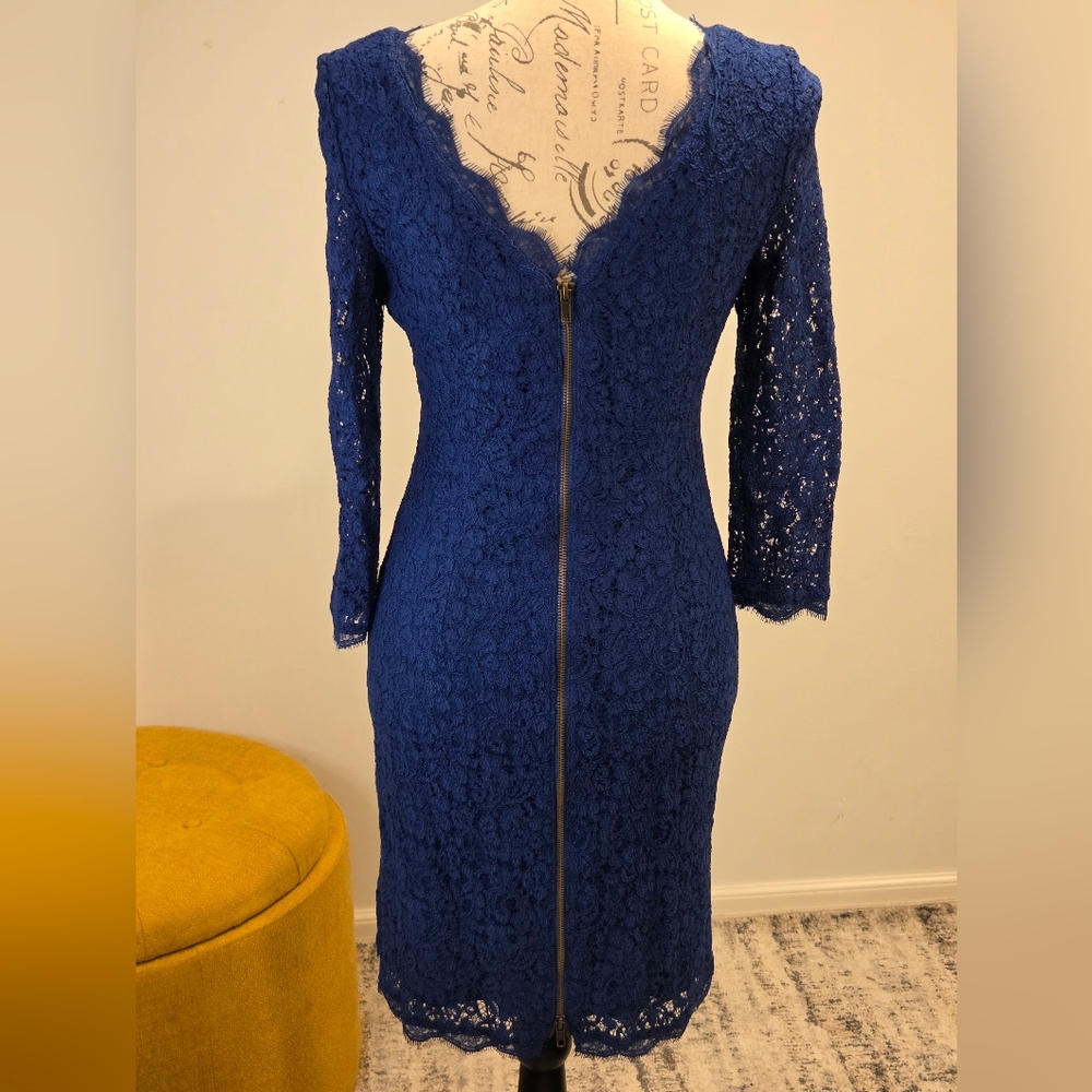 Adrianna Papell Royal Blue Lace Dress, Size 6. - Picture 6 of 16